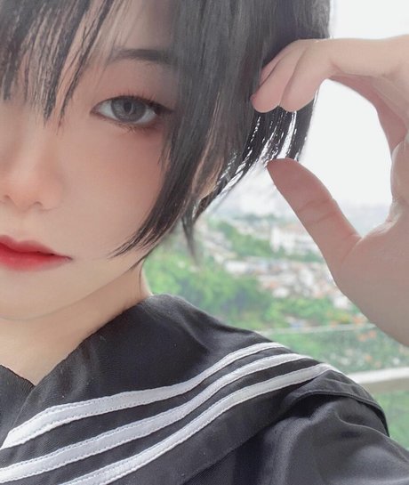 Aveline Tetsuya beau modèle des photos