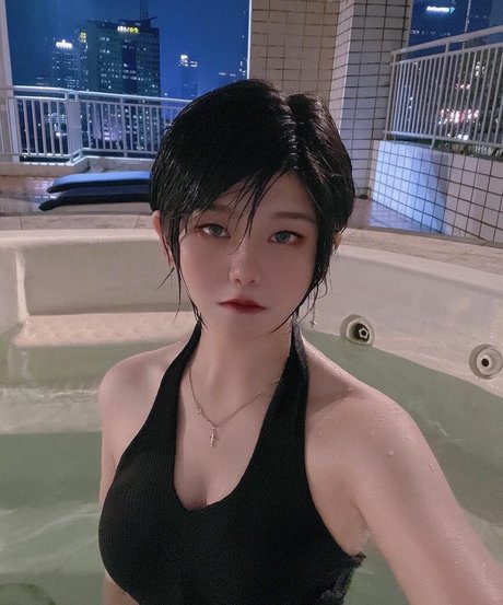 Aveline Tetsuya étoile exclusive photo