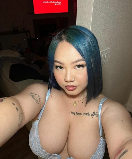 Valentine Thao star du sexe archive