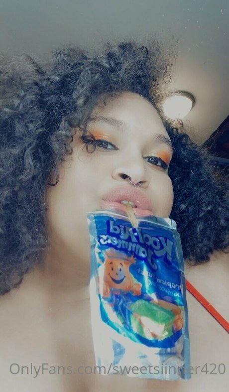 bbwamberlve modèle nu img