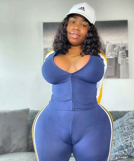 baise lesbienne onlyfans belle nue archive