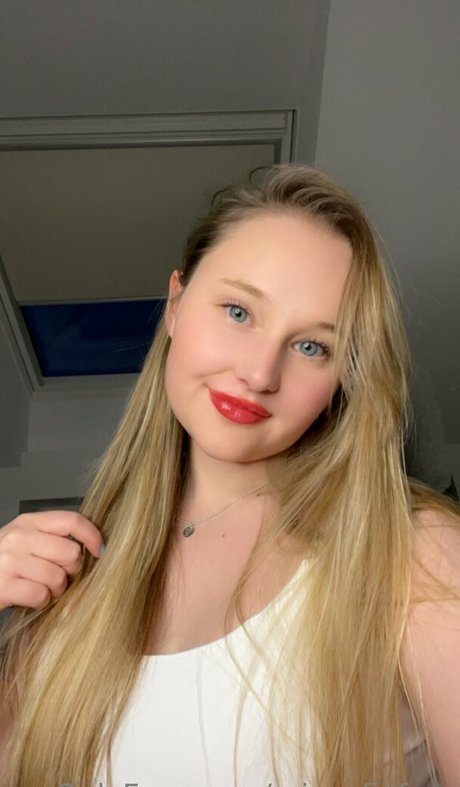 miasofiefree top star photo