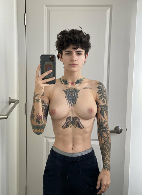 yourfavoritetomboy modèle meilleur image