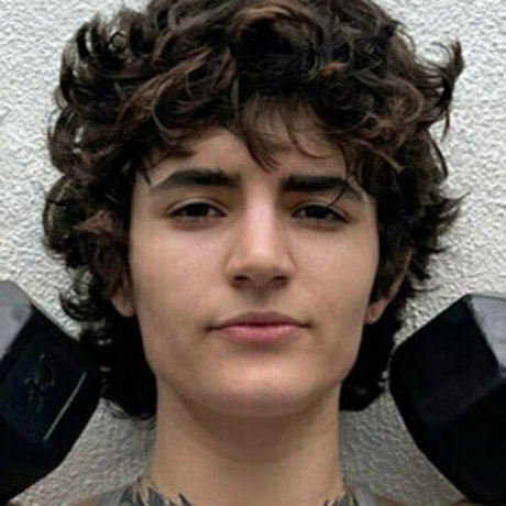 yourfavoritetomboy étoile érotique des photos