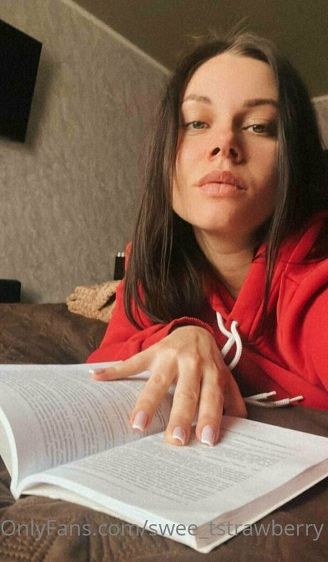 swee tstrawberry modèle joli galerie