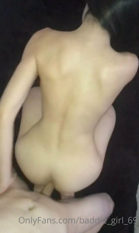 naughtybabygirl2 star du porno érotique photo