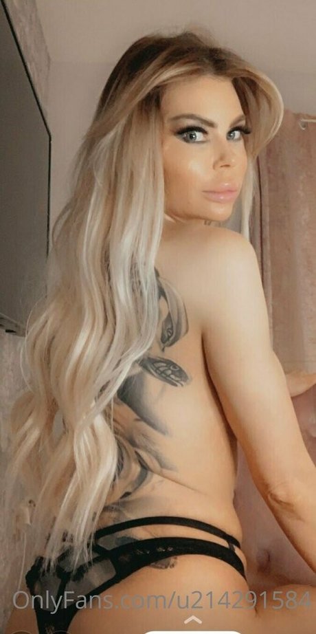 footjob uniquementfans nu sexy photo