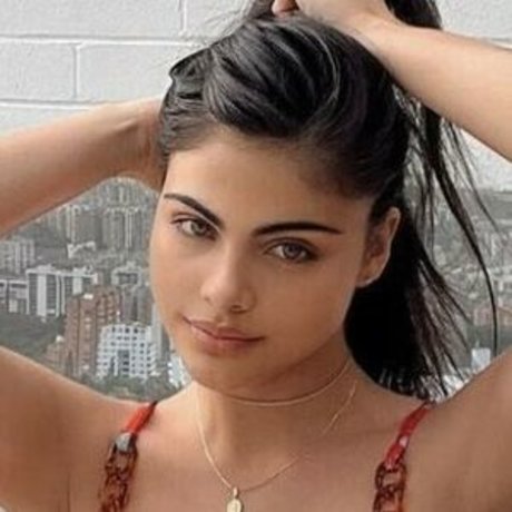 Sara Orrego actrice nue collection