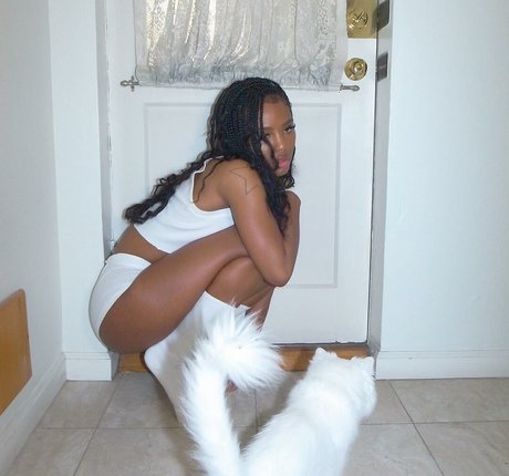 Quenlin Blackwell étoile sexy galerie