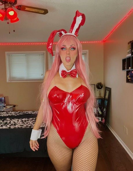 catlikemeow modèle sexy archive