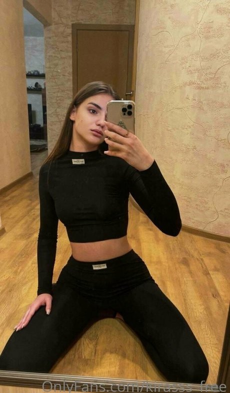 samanta free modèle hd image