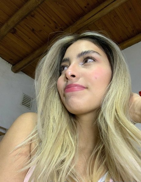 kendallbelmont actrice de nus img