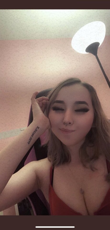 Shadowgirl star du porno en haute qualité des photos