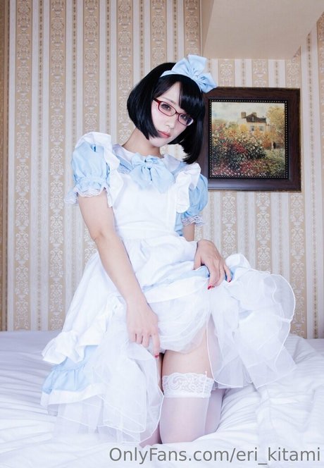 rousse aux gros seins onlyfans nu parfait des photos