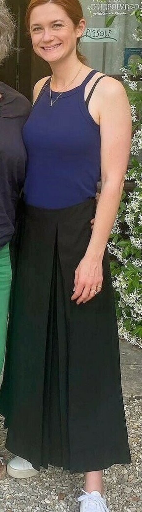 Bonnie Wright modèle gratuit galeries