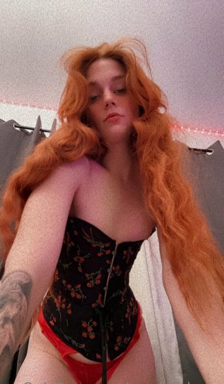 scarlalishous étoile exclusive galerie