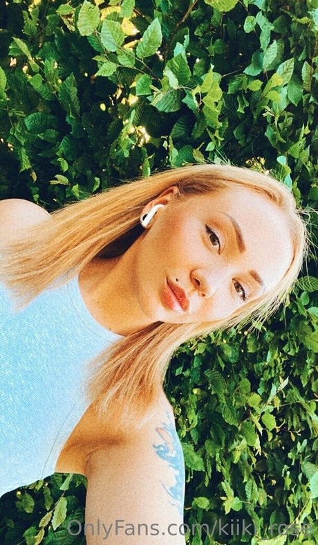 jinx roses étoile nue archive