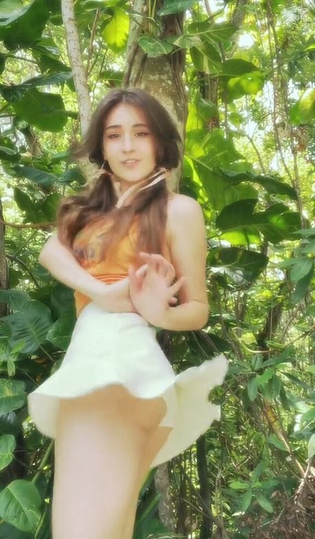 Blossom In The Moonlight sexe de star du porno galerie