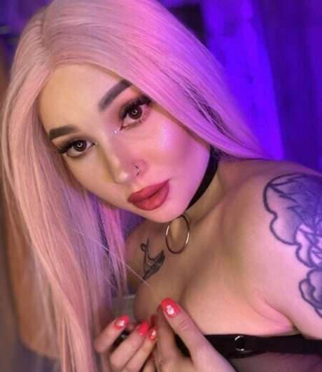 Kseniya Alexandrova actrice chaude img