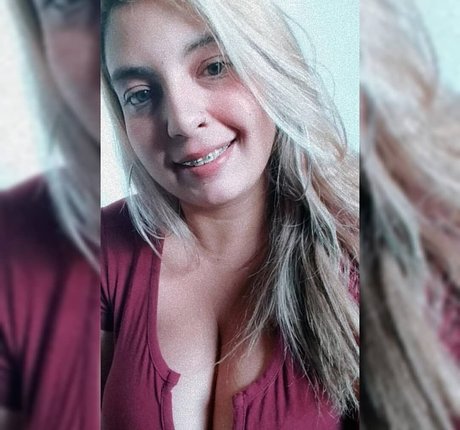 Brunna Fonseca modèle adulte photos