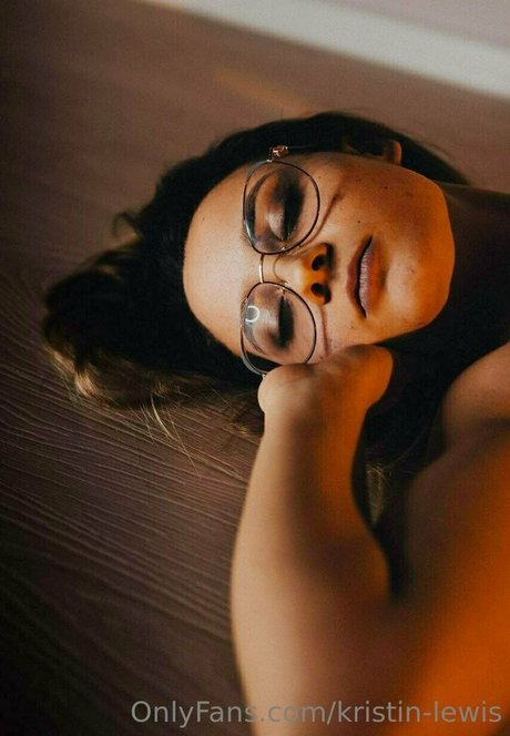 kristin lewis star érotique img
