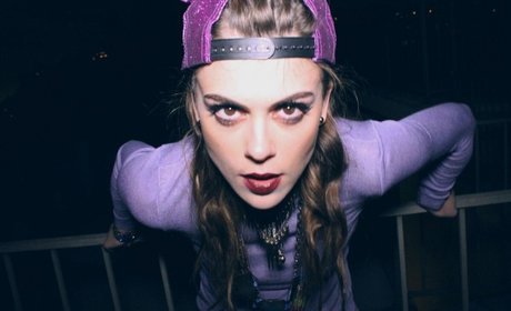 Lindsey Shaw sexe star archive