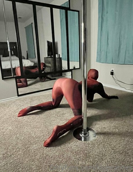 lilopeaches belle star du porno des photos