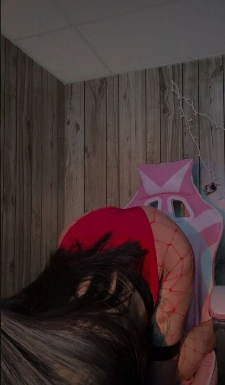 Kimiko spx modèle magnifique galerie