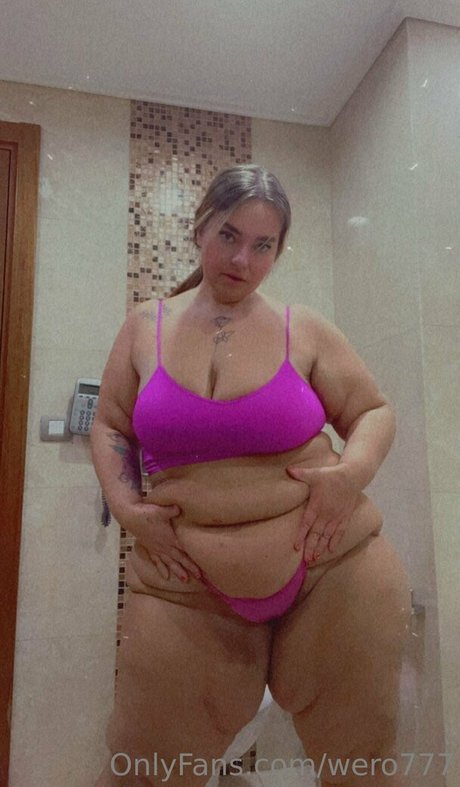 wero777 star du porno gratuit image