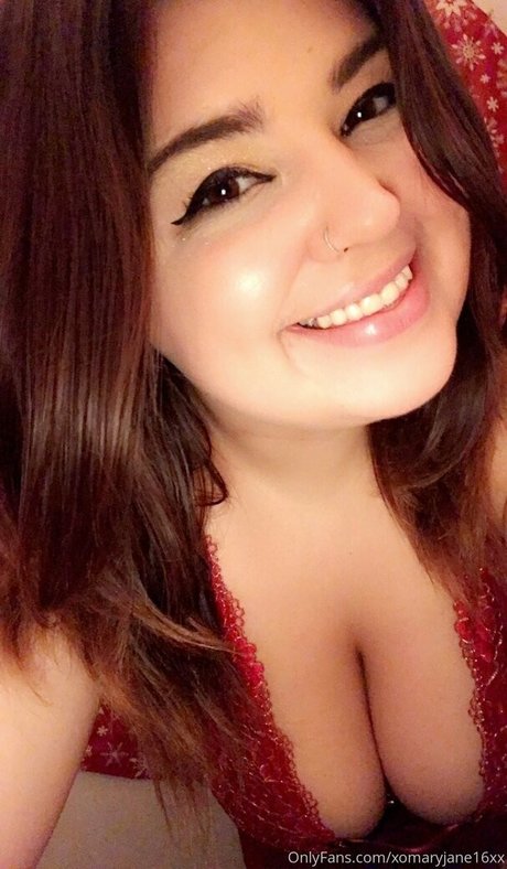 Xomaryjane16xx modèle sympa images