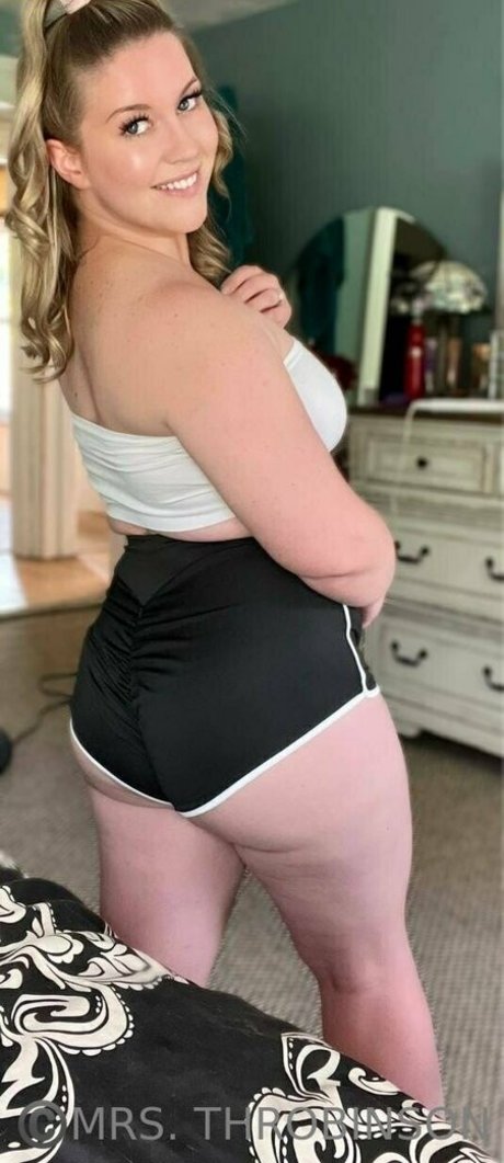 blonde en forme onlyfans érotique en haute qualité galeries