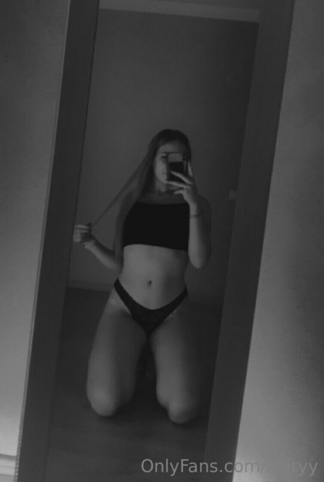 Keityy modèle porno img