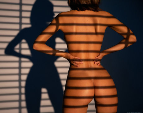 Alice Shilamka star érotique photo