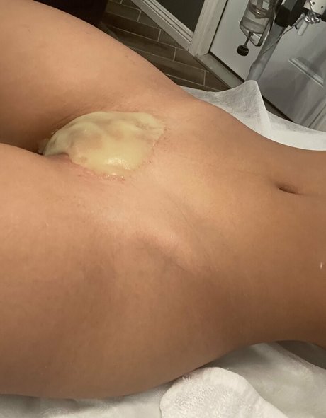 Uhhliar modèle pornographique image