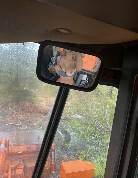 chaton courbé onlyfans meilleur hd photos