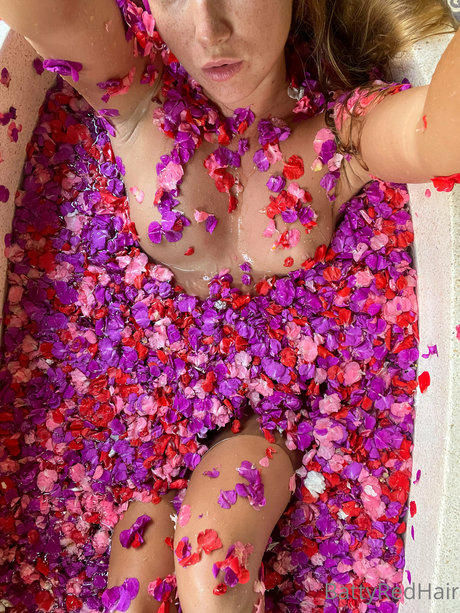 batty red hair actrice de nus des photos