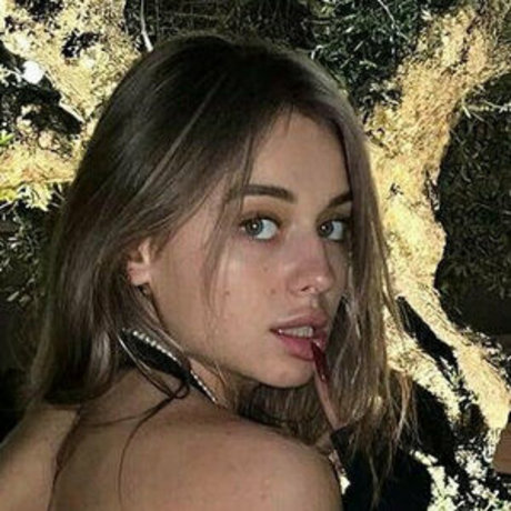 vvanessa v star du porno en haute qualité galeries