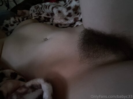 lesbiennes aux gros seins onlyfans assez exclusif image