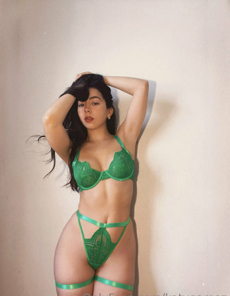 Katy Gamez étoile exclusive photo