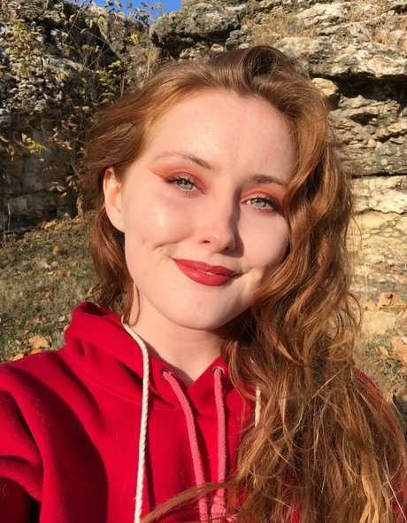 rousse au gros cul onlyfans sexe chaud photo