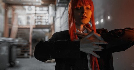 itsadeathwish modèle chaud images