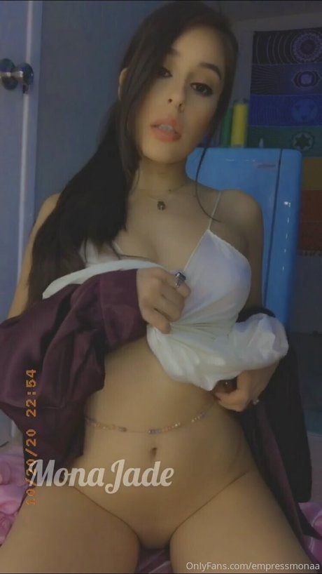 monajade étoile érotique collection