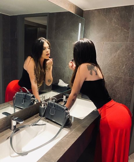 Stefany Camus Gutierrez étoile de haute qualité image