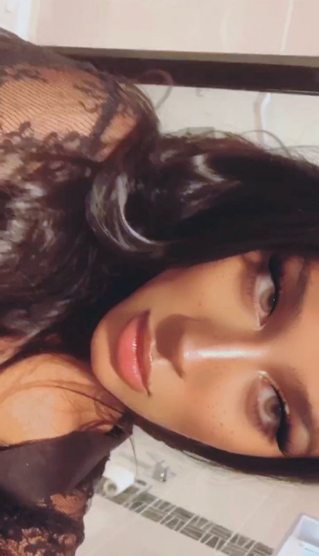 caramelcandyxxx étoile érotique image