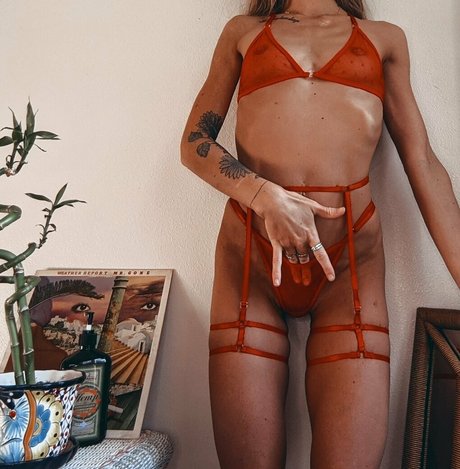 nu gratuit onlyfans sympa xxx img