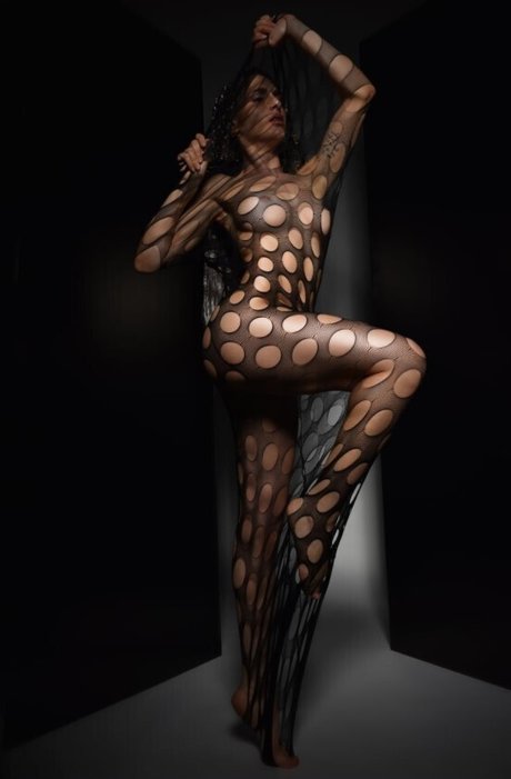 Michal Amir modèles nus photo