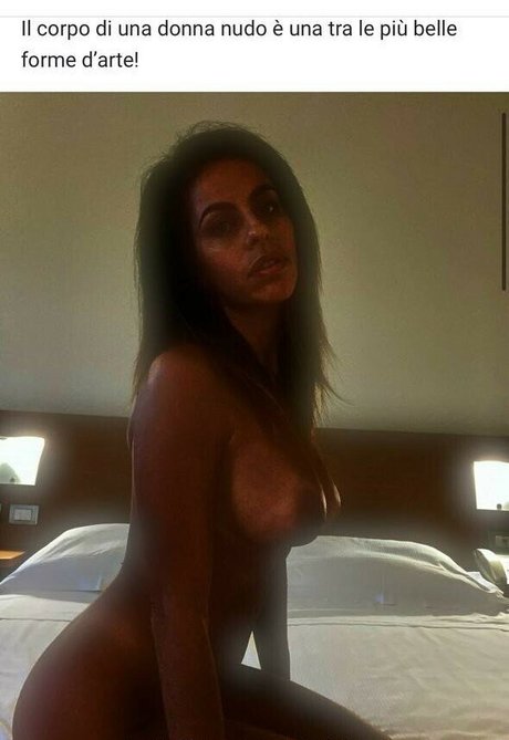 maman mature uniquementfans pornographique xxx photo