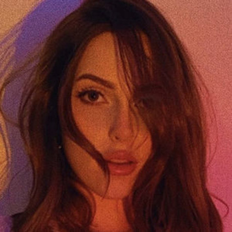 Kirsty Austin star exclusive galeries