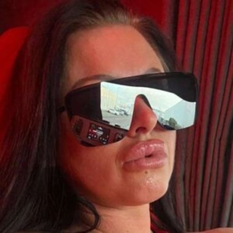 Jordan Sensie actrice xxx archive