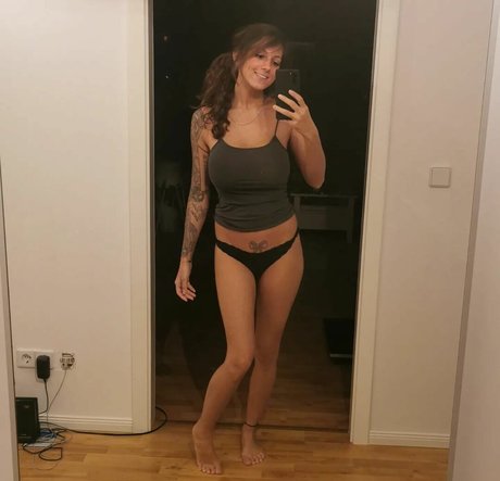 adolescent noir maigre onlyfans hd gratuit images